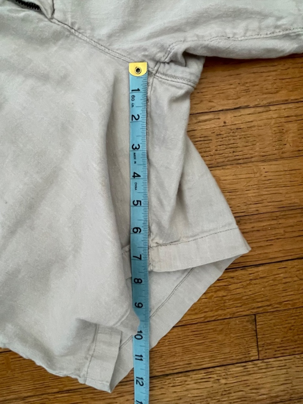 Faherty Linen Blend Drawstring Shorts - Picture 8 of 12